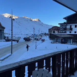 Appartement Club Iii Val Claret Ouvert à L Année, Tignes